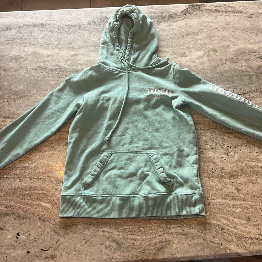 Hollister hoodie size xs good condition